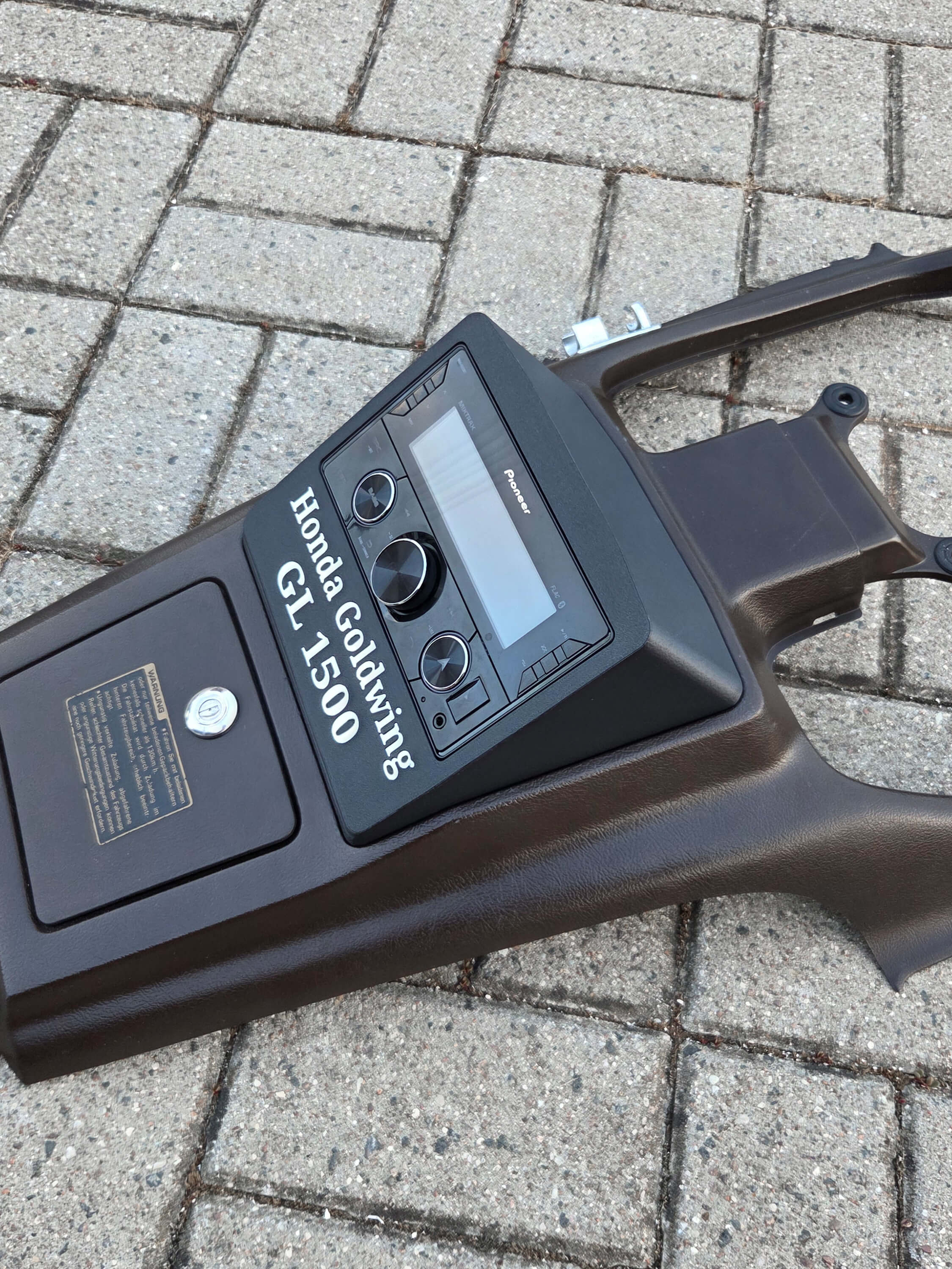 Honda Goldwing GL1500 Pioneer Radio Upgrade with Text & Cover